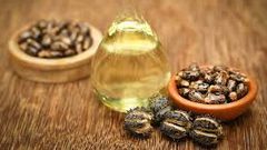 اليك فوائد زيت الخروع للشعر