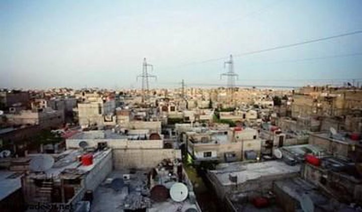 تسليم مشروع تأهيل شبكة الكهرباء الداخلية في دير الغصون