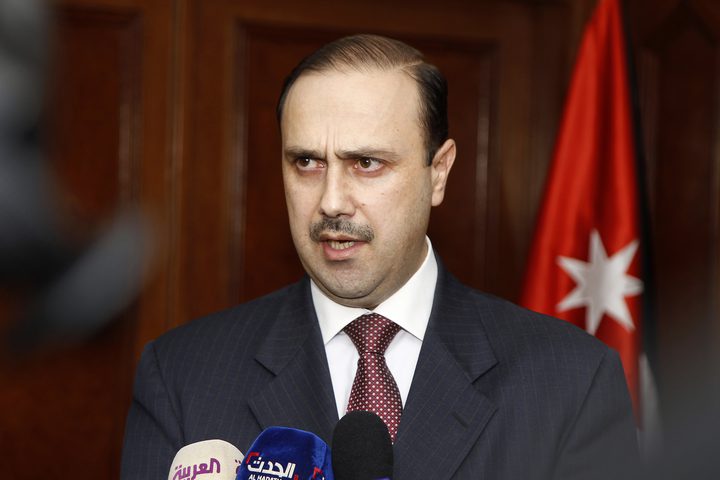 الأردن يبحث فتح المعابر مع سوريا