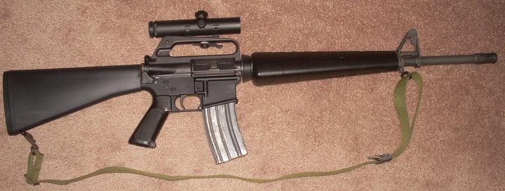 الاحتلال يزعم ضبط "M16" في مركبة فلسطيني