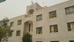 الأونروا: بعض الحالات لن يستقبلها مستشفى قلقيلية