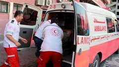 إصابة طفل بجراح خطيرة إثر حادث دهس بمركبة والده