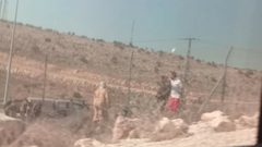 الاحتلال يعتدي بالضرب على مواطن وابنته ويعتقلهما