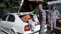 طوباس: ضبط أسمدة صناعة وأدوية زراعية مهربة من اسرائيل