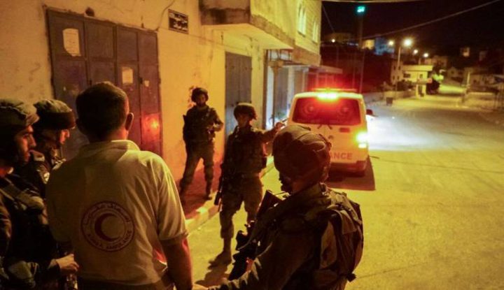 إصابة شاب برصاص الاحتلال واعتقال شقيقه في الدهيشة