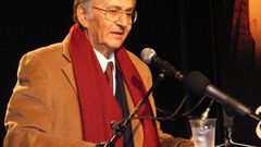 "الثقافة": تجربة سميح القاسم علامة فارقة في مسيرة الثقافة الفلسطينية