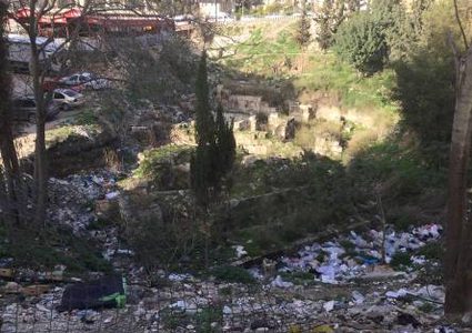 وكيل "السياحة والأثار":  "ميدان سباق الخيل" وسط نابلس قيد المتابعة