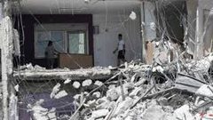 الاحتلال يهدم روضة للأطفال ويهدد بهدم منازل