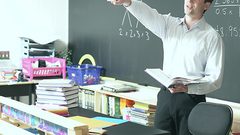 مطلوب مدرس/ة