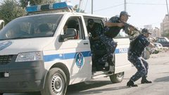 الشرطة تقبض على شخص بتهمة انتحال شخصية