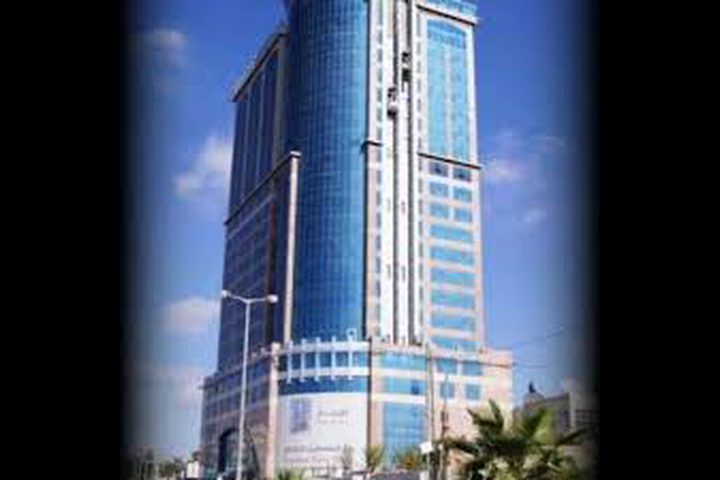 موظفة استقبال