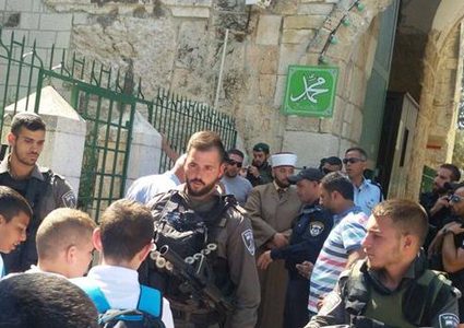 تهويد المناهج المدرسية في القدس مستمر منذ الـ67.. ولم ينته!!