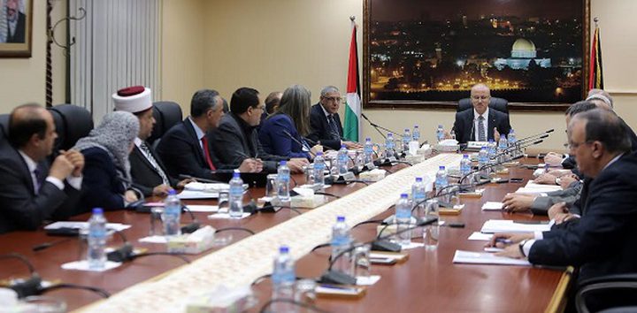الحكومة تدين هجمة الإحتلال على قطاع التعليم في القدس