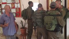 الاحتلال يقتحم مدرسة ذكور بتير ويعتدي على المدرِسين