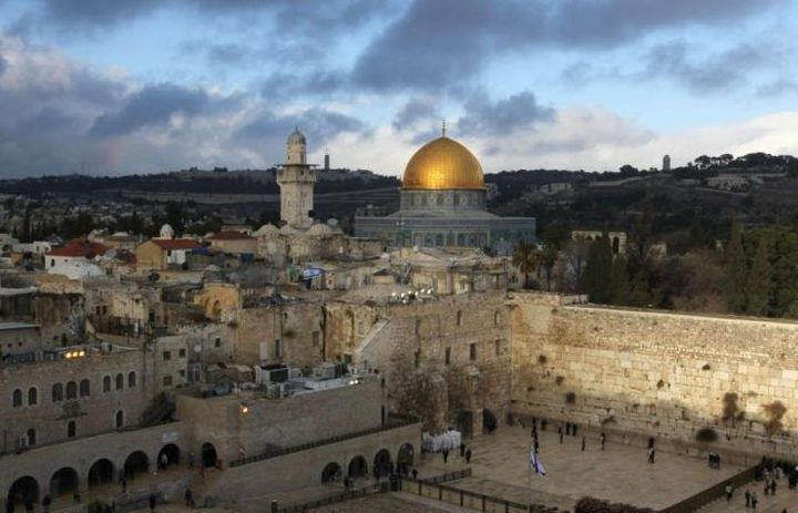 افتتاح معرض "تحيا القدس" في بلدة بيرزيت