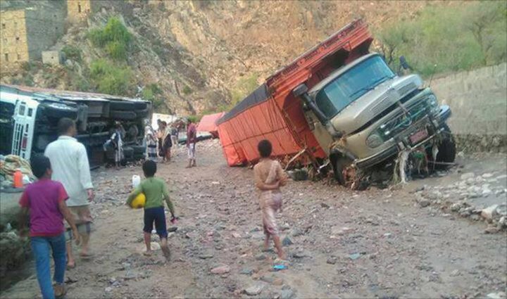 قتلى ومفقودون جراء سيول جارفة جنوب اليمن