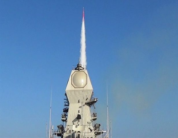 اسرائيل تسلم الهند اول صاروخ "باراك 8"