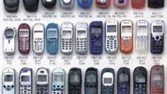 موظفه مبيعات اجهزة خلوية