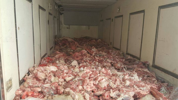 إتلاف طُنين من اللحوم الفاسدة في بيت لحم