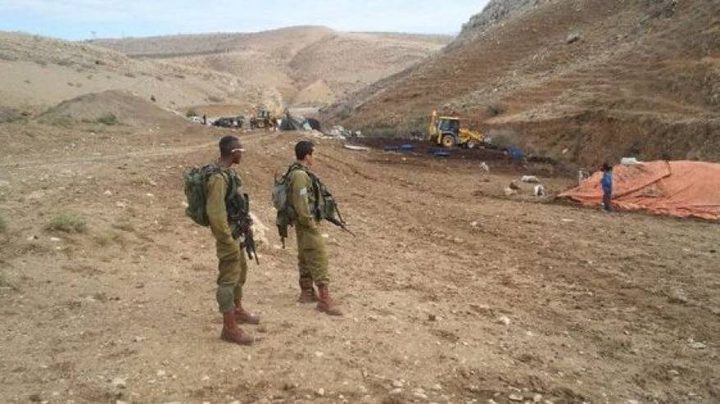 الاحتلال يداهم منزل مواطن بالأغوار