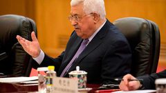 الرئيس عباس نحو الأمم المتحدة في كفه "غصن زيتون" وفي الأخرى "نموذج القدس"