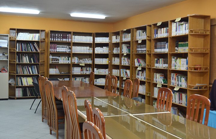 البرازيل تزود "مكتبة القدس" بكتب قيمة