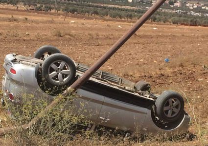 خمس اصابات بحادث انقلاب مركبة شرق نابلس
