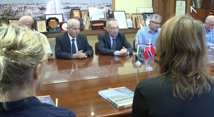 النجاح تستقبل وفدًا من مدينة ستافنجر