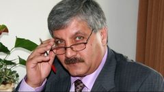 أمسية شعرية للمتوكل طه في جنين