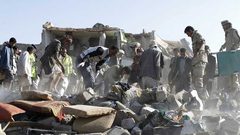 مقتل 12 مدنيا في غارة للتحالف العربي في اليمن