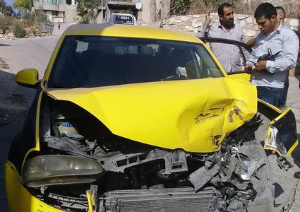 إصابة مواطنان بحادث سير في نابلس