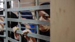 58 أسيرة منهن 10 قاصرات يقبعن في سجون الاحتلال
