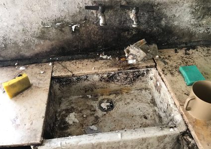 مصادر خاصة لـ"النجاح الإخباري": إغلاق معمل للسكاكر بنابلس(صور)