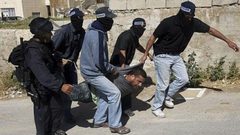 مستعربون يختطفون شابا قرب بلدة حزما في القدس