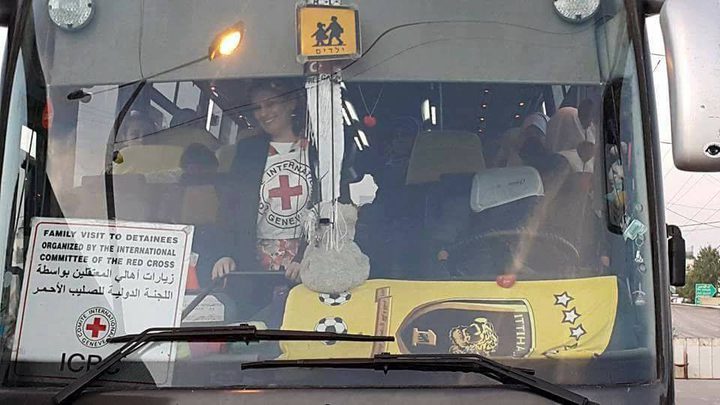 أهالي أسرى من غزة يزورون 16 أسيرًا بـ"ريمون"
