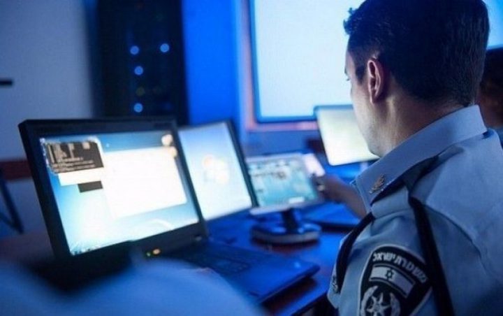 الاحتلال يعتقل شابًا بتهمة التحريض عبر فيسبوك