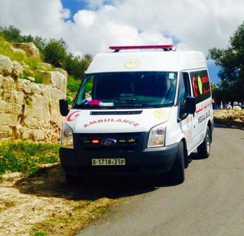 إصابة مواطن بحادث سير غرب نابلس