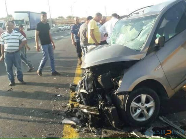 إصابة مواطنين بحادث سير شرق نابلس