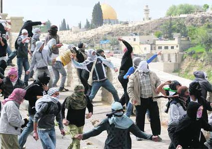 (17) عامًا على اندلاع "انتفاضة الأقصى".. أرقام وحقائق