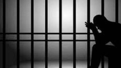 هيئة الأسرى: الاحتلال ينهي عزل الأسير حسام عمر