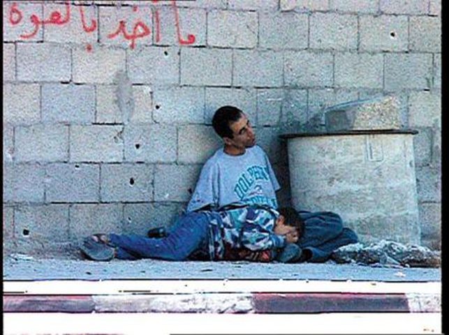 17 عامًا على استشهاد الطفل محمد الدرة