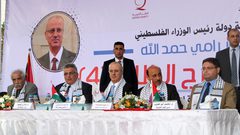 رئيس الوزراء يفتتح برج الظافر الذي دمّره الاحتلال