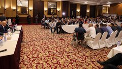 "غزي" أثقلته همومه بحضرة رئيس الوزراء "فيديو"