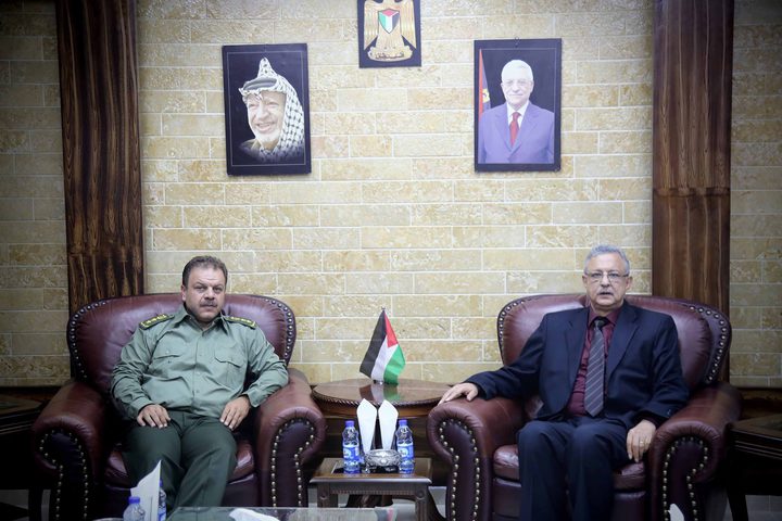 محافظ طولكرم يستقبل المدير الجديد للخدمات الطبية العسكرية