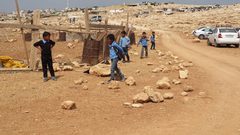 الاحتلال يهاجم تجمع أبو نوار البدوي