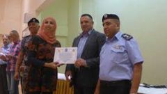 الشرطة تخرج دورة السلامة الشخصية والأمنية للصحفيين