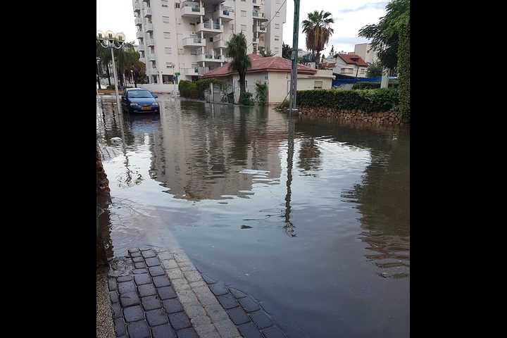 المدن في الداخل المحتل لم تسلم من الفياضانات وانقطاع الكهرباء