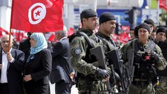 تونس تُمدد حالة الطوارئ
