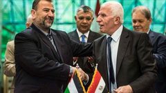 عُمان ترحب بتوقيع اتفاق المصالحة