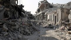التحالف: قافلة دواعش تغادر الرقة اليوم بموجب تسوية